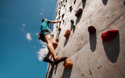 Rock Climbing as Therapy: How Vertical Challenges Support Mental and Emotional Healing
